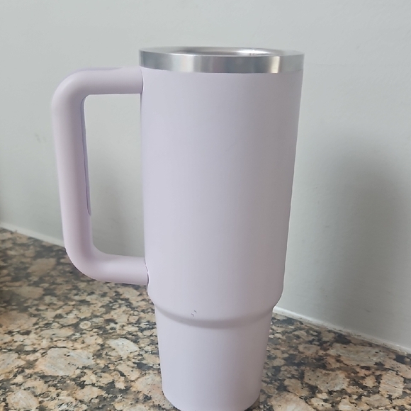 Stanley Purple Thermos for Elegant Dining - Picture 6 of 9
